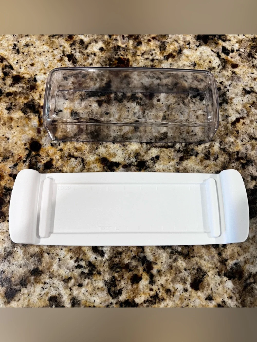 Oxo Clear Plastic Butter Keeper with TBSP Markings - Picture 3 of 4